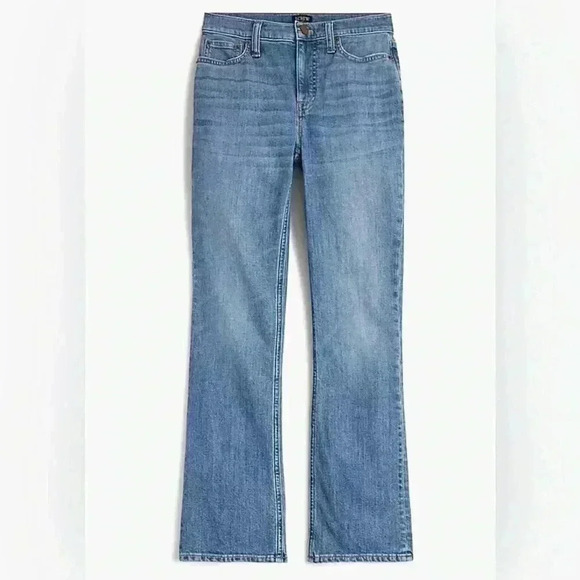 JCREW Flare crop mid-rise jean in all-day stretch - NWT - Picture 1 of 9